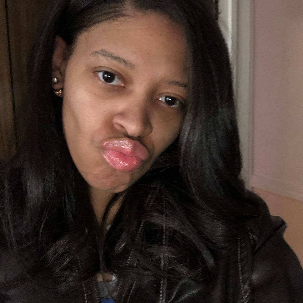 Meet your Posher, Quiana